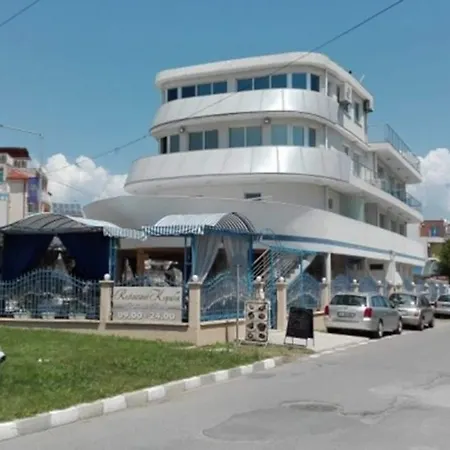 Korab Renesa 2*